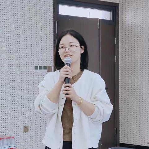 品数学文化 悟课堂之妙 ——上虞区小学数学“90学分”培训班金华第三天活动侧记