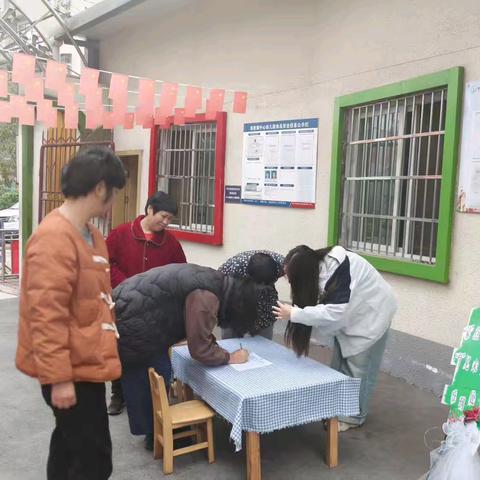 “家”点精彩“育”见未来 ——新胜镇中心幼儿园小班家长开放日活动