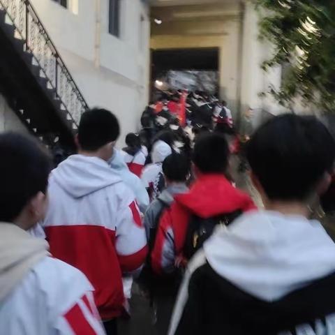 沉沦在记忆中的美好