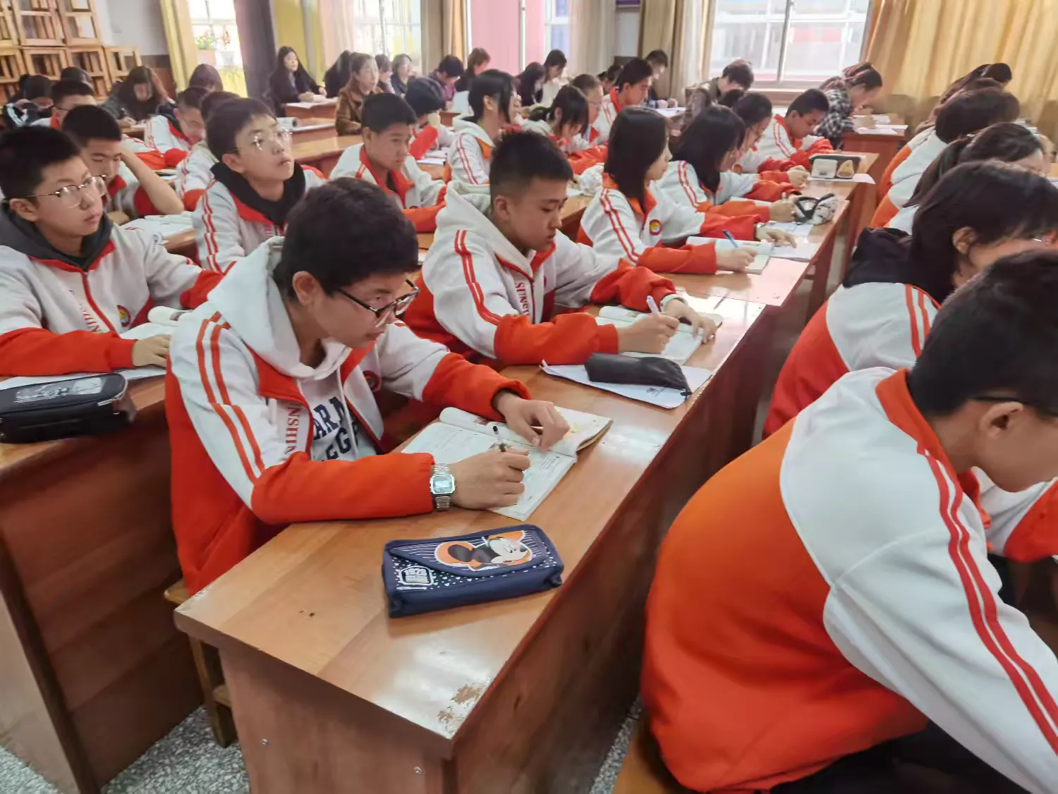 简篇-九年级英语“三简五优”品质课堂暨“自学·议论·引导”教学法校级交流研讨课