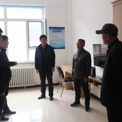 长白森林经营局督导组深入十三道沟林场督导检查森林防火工作