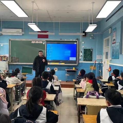 相声名家进校园，趣味课堂练口才——白小本部北校五(4)班系列活动