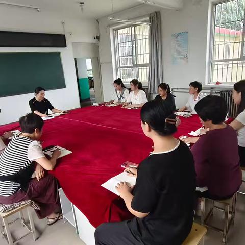 纪各庄小学“党建引航传薪火 红色润心启新程”主题活动