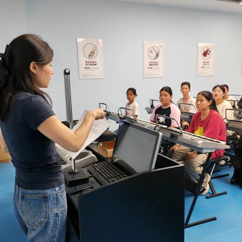 多彩社团齐绽放 硕果盈枝溢满园——鹰潭二中东校区兴趣班成果展示