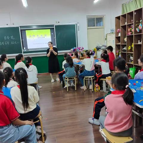 绽放的创意，指尖的艺术——东沙河街道东沙河小学丝网花社团