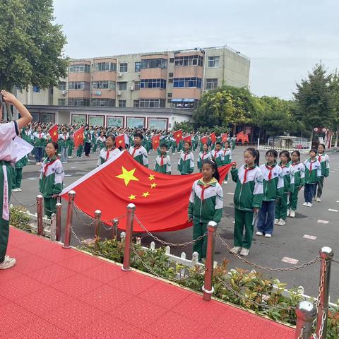 强国有我，筑梦同行———白璧集中心小学庆国庆系列活动