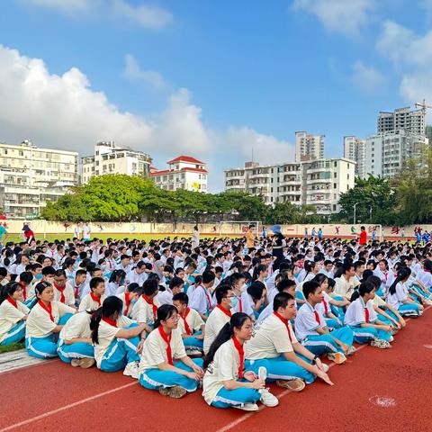 阳光大课间，少年展风采—初二年级课间操比赛