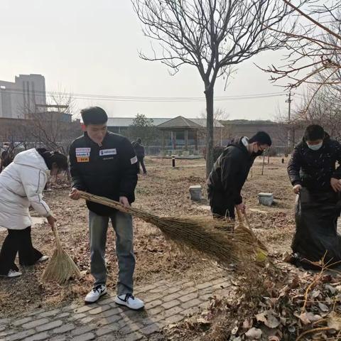 机化系劳动纪实 学做新时代的雷锋