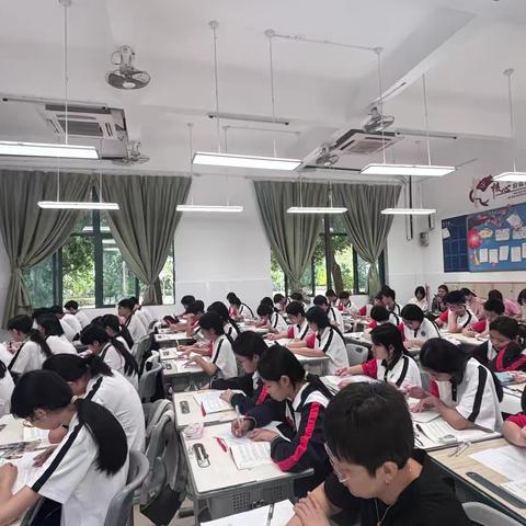 2024——2025学年第二学期华二黄中语文组第一次讲听讲评活动