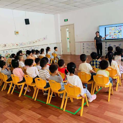 进餐三部曲——临朐实教集团盛世家园幼儿园小班生活化课程