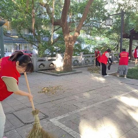 【温泉街道金汤社区】“护河爱水 清洁家园”鼓楼在行动——志愿服务活动