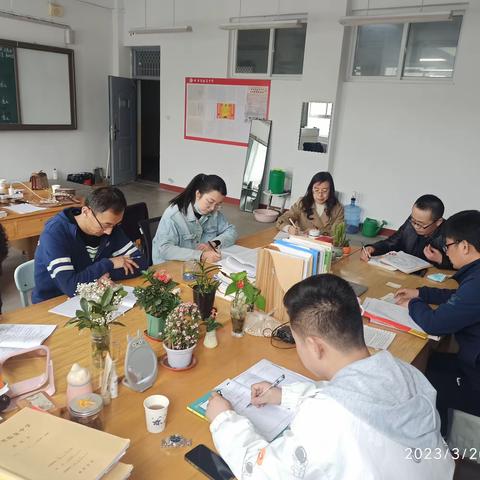 交流学习促发展，互鉴经验共提升——临夏中学高三历史备课组与天水一中交流学习活动纪