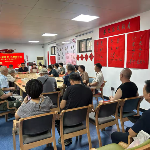 红心献给党 礼赞新时代——南院门街道钟楼社区党委开展迎七一主题党日活动