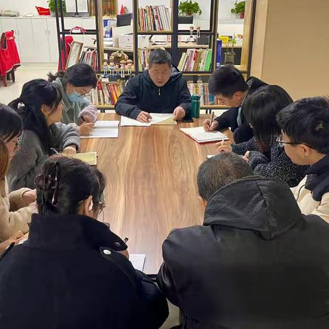 锚定 “十五五” 蓝图 激活基层治理 “神经末梢”—— 桥梓口社区多维宣讲让四中全会精神落地生根