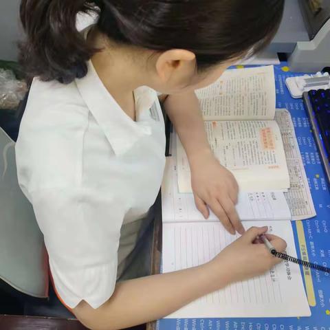 《不输在家庭教育上》专题学习——濮阳市油田第十五小学二年级语文组