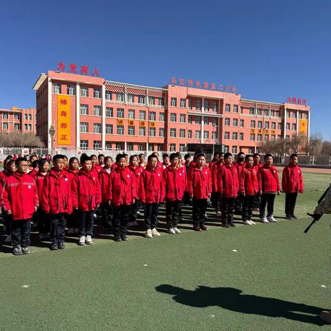 【养正德育➕我们的节日】清明追思祭英烈 红色血脉燃斗志——乌拉特中旗第二小学组织开展国防教育主题实践活动