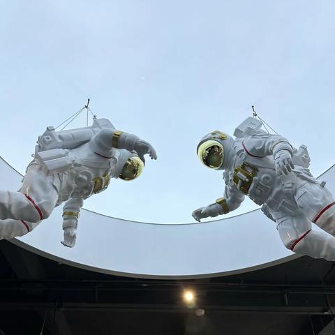 根植梦想的种子    开启科技探索之旅 ——马渠小学科技进校园活动纪实