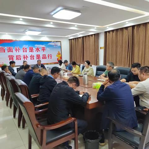 【鹤壁市淇滨区大河涧乡】人居环境整治“不停歇” 助力乡村振兴“不打烊”——大河涧乡开展“迎双节”人居环境专项整治活动