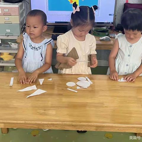 2023年瑞宝幼儿园春季学期蕾一班暑假期末评语———郑卿慧