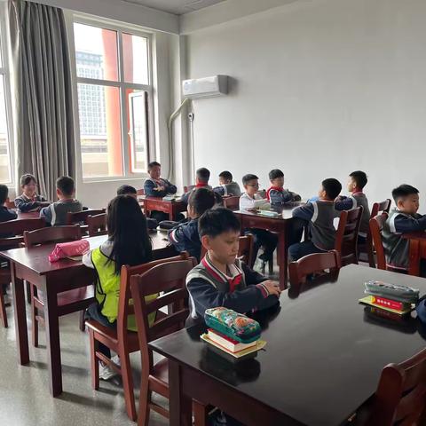 与书同行，阅见美好——每周共读