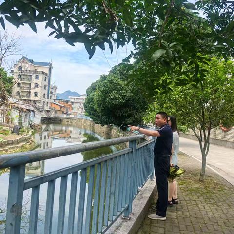 琯头镇开展“河长日”巡河活动