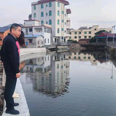 琯头镇开展“河长日”巡河活动