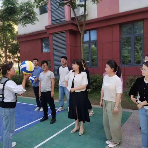 乐享体育，科学运动——青溪小学气排球进校园活动