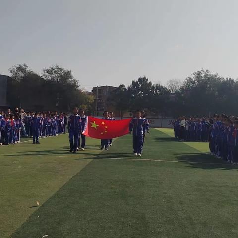 九九重阳节  浓浓敬老情——广平小学主体升旗仪式