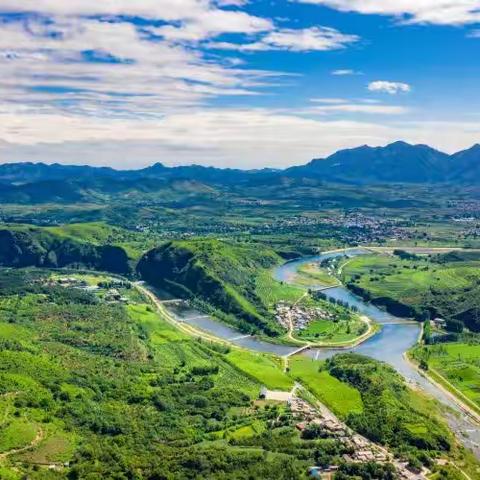 地学科考小分队—— 寻山，我们是《少‮地年‬质勘探队》 问古，我们是《小‮考小‬古探险家》