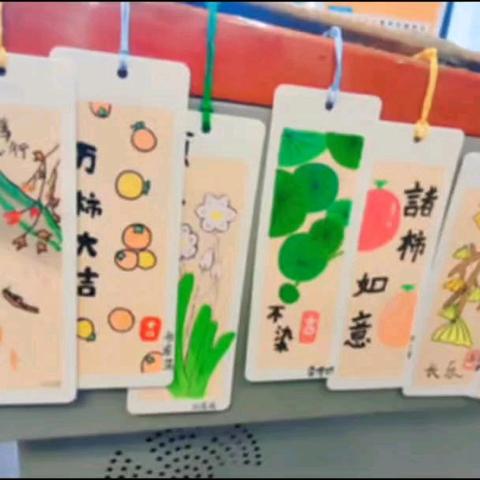 “妙笔生画，绘就美好”耿镇中心小学课后服务小报达人社团9月活动简报