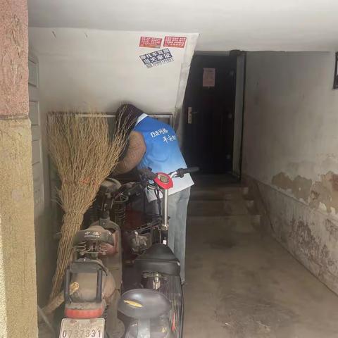 桃园南社区开展垃圾分类志愿宣传活动