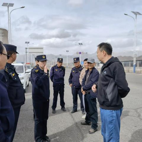 4月1日，市政协党组书记.主席苏宁，副主席李积询针对前期环城东路，党校路，冷湖路存在的问题进行了回头看并对未整改到位问题再次进行了督办。