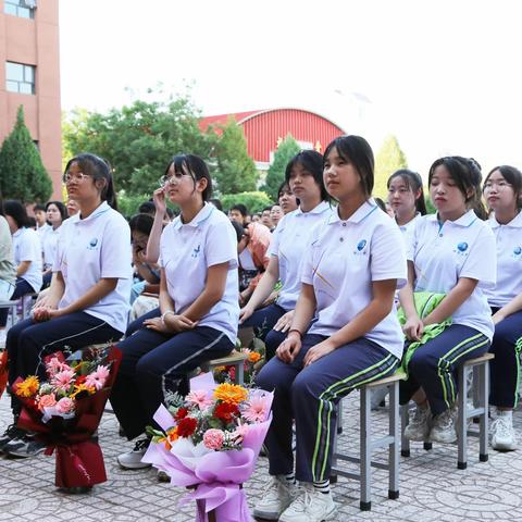 阳原三中｜感念三中，逐梦远航——我校举行“阳原三中2023届毕业典礼暨优秀毕业生表彰大会”