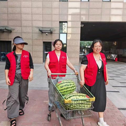 【铭城社区光影之夜】星际冒险启童心，破战风云燃夏夜！