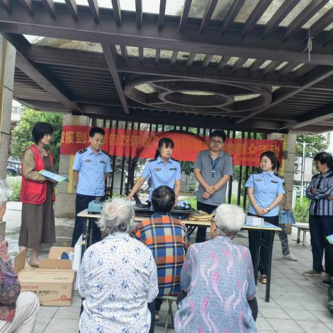 上林街道上林北路社区：推动“双报到”走深走实 燃气安全宣传进社区