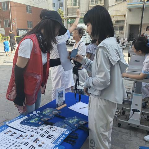 眼科义诊进社区 服务群众零距离 |上林街道上林北路社区开展眼科义诊活动
