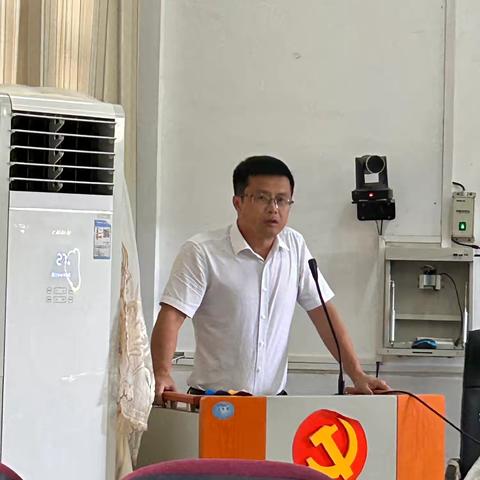 春风化雨，润物无声——筲箕湾镇中学召开第40个教师节表彰大会