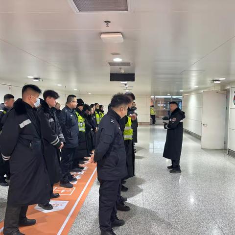 春运佳际我在岗，平安护航我在行。