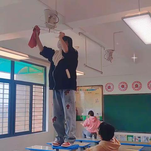 “洗”迎新学期  “净”待新征程
