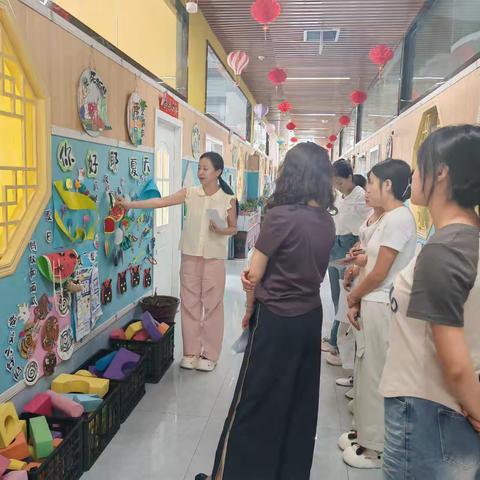“环”创巧思，“境”润童心—崆峒区新科幼儿园主题墙展示交流