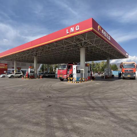 伊犁销售公司昭苏东环路加油站提前112天完成全年主油销售任务