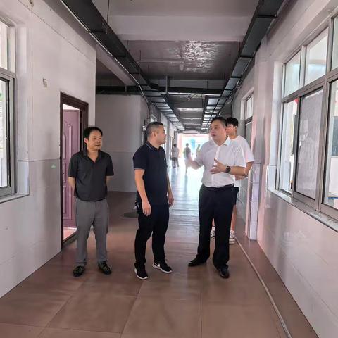 徐建平调研秋季开学工作