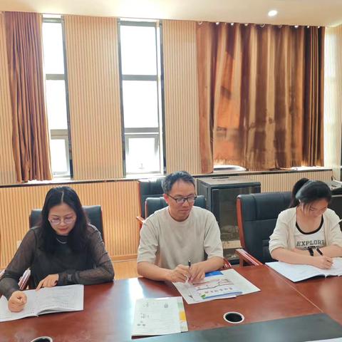 凝心聚力，共绘期末复习蓝图——生物组六月集备