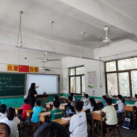 【芳华初绽，未来可期】梁庄小学新教师过关课展示活动