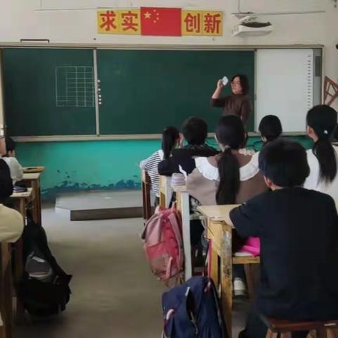 展示新课堂 焕发新活力——梁庄小学举行生本课堂展示活动