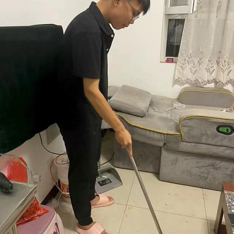 东明学校八2班家务劳动实践记录