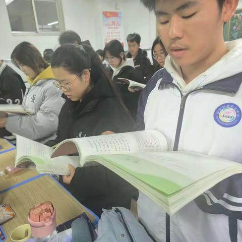 态度决定一切——咸阳梦圆职业学校2022级12班