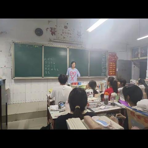 20幼励一班防溺水安全主题班会