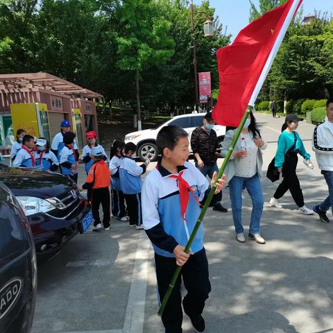 营子头小学“走进自然，感悟人文与科技”研学旅行记实