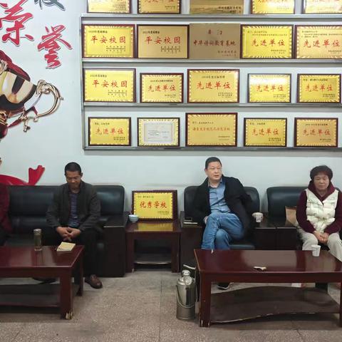 推门听课求实效 以听促教提质量——桑庄镇中心校视导工作纪实